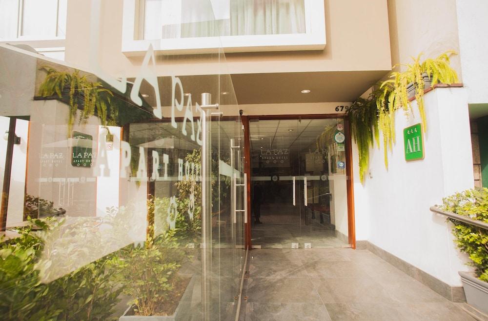 Aparthotel La Paz